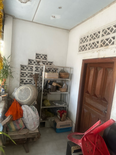 សាឡុងឡៃឡុង សម្រាប់អ្នកត្រូវការទិញទៅថែមទូកញ្ចក់ឲ១