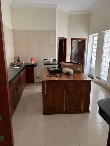ផ្ទះបុរី សម្រាប់លក់ទីតាំង: ក្នុងបុរី ចំការមន​ ទន្លេបាសាក​ ចំកាមន​ ​ភ្នំពេញ​