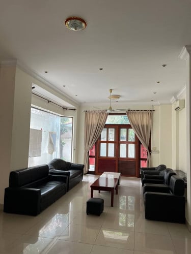 ផ្ទះបុរី សម្រាប់លក់ទីតាំង: ក្នុងបុរី ចំការមន​ ទន្លេបាសាក​ ចំកាមន​ ​ភ្នំពេញ​