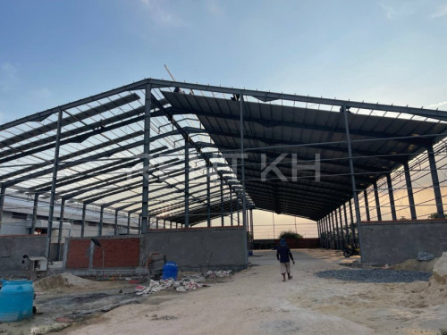 ឃ្លាំងសំរាប់ជួលនៅដង្កោរ