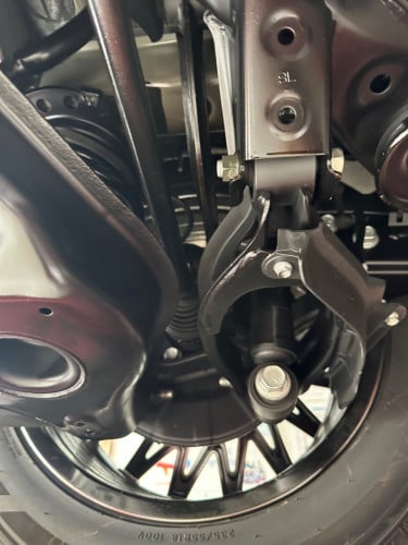 我們有買賣和出租高級汽車 聯絡電話: 017899168