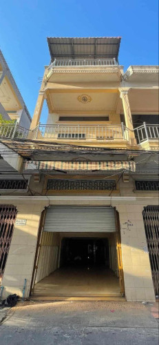 ផ្ទះលក់ ទីតាំងនៅជិតផ្សារសំណង12 ទឹកល្អកល២​ ទួលគោក​ ភ្នំពេញ​
