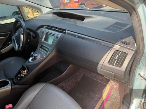 ឡានម្ចាស់ចងលក់ 16600$