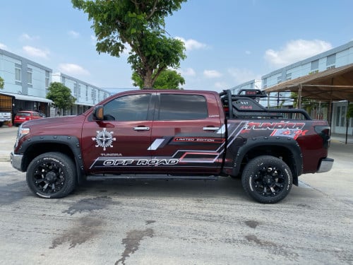លក់​តម្លៃ​ 17500$ ឆ្នាំ​ 07 ឡេីង​ 21 បុង​1 ឡាយ​សិន​ហើយ​