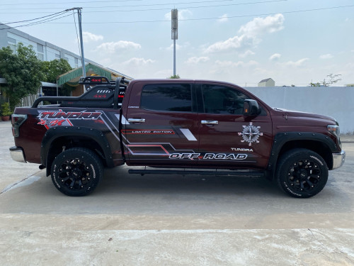 លក់​តម្លៃ​ 17500$ ឆ្នាំ​ 07 ឡេីង​ 21 បុង​1 ឡាយ​សិន​ហើយ​