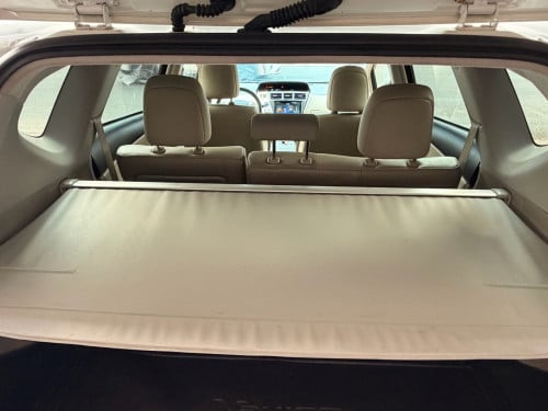 ស្លាកលេខ 2013” Prius V Full 5” សកាំមៃក្នុងលឿង មូលស្អាតល្អ ម្ចាស់ដើម