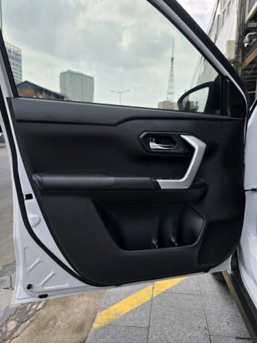 ទេីបកាត់បាន!​ 2025 TOYOTA RIAZE មួយទឹកដូចថ្មី! នៅធានាប្តូរប្រេងម៉ាសុីន​ 11458km