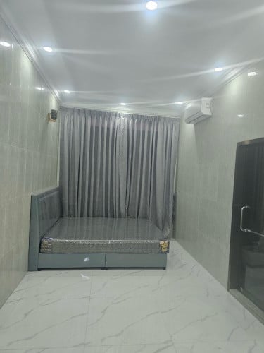វីឡាសំណង់ថ្មី (3500$) មានទឹកតែជូន