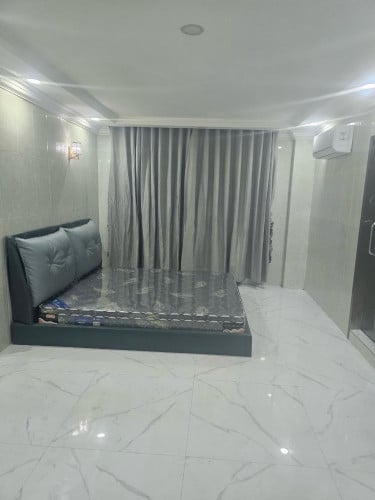 វីឡាសំណង់ថ្មី (3500$) មានទឹកតែជូន