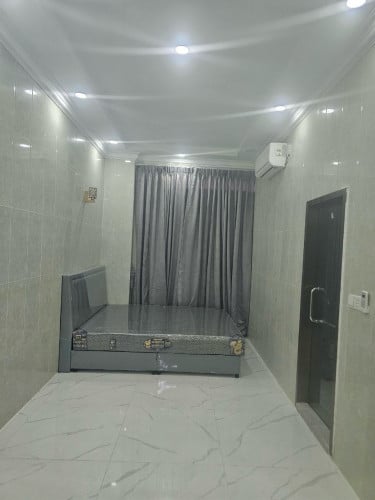 វីឡាសំណង់ថ្មី (3500$) មានទឹកតែជូន
