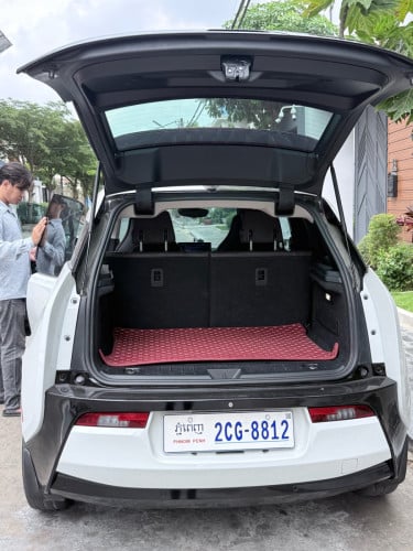 មានលុយ 4000$ រំលស់ជាមួយឃ្លាំងផ្ទាល់ យក BMW i3 full option ជិះភ្លាម