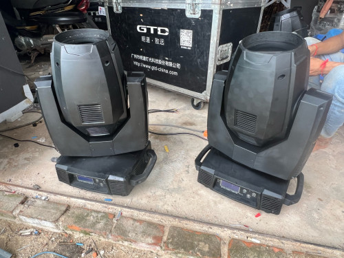 លក់beamGTD 330W មួយគូ260$ មានកេះ