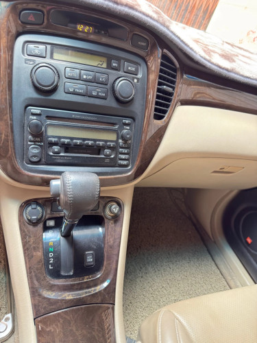 ប្រញាប់លុយ Limited​ 03 ប៉ុង2 បាសJBL ពណ៍ទឹកប្រាក់
