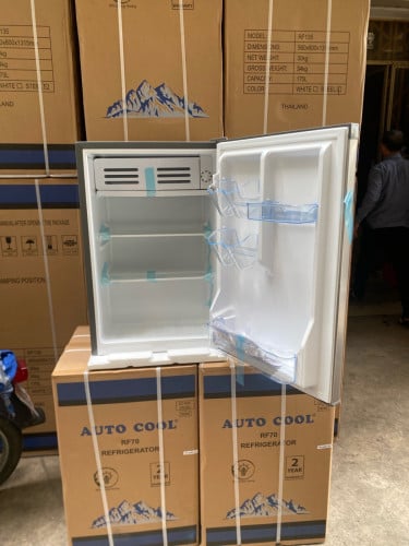 ទូរទឹកកកRF70(ថ្មី)