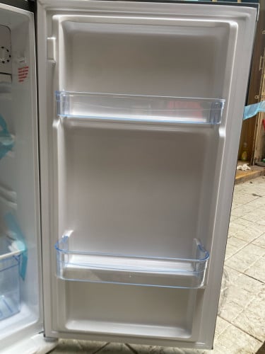 ទូរទឹកកកRF80(ថ្មី)