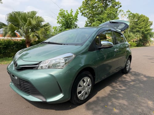 លក់Toyota Vizt 2015