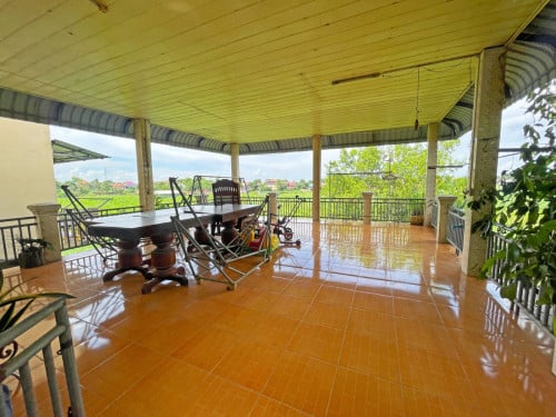 🏘 ផ្ទះវីឡា នៅជិតរមណីយដ្ឋានកៀនស្វាយ ត្រូវការលក់បន្ទាន់ខ្លាំង
