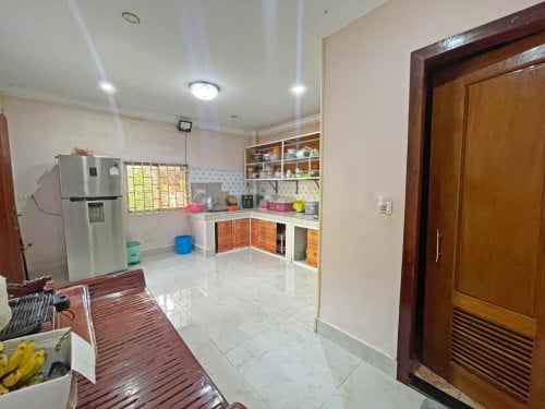 🏘 ផ្ទះវីឡា នៅជិតរមណីយដ្ឋានកៀនស្វាយ ត្រូវការលក់បន្ទាន់ខ្លាំង