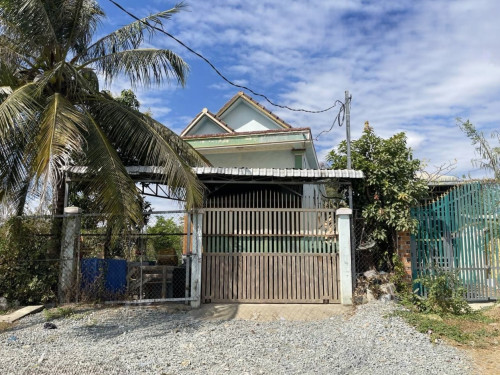 🏦House Available for Urgent Sale at a special price (Negotiable).