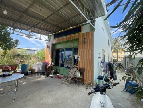 🏦House Available for Urgent Sale at a special price (Negotiable).