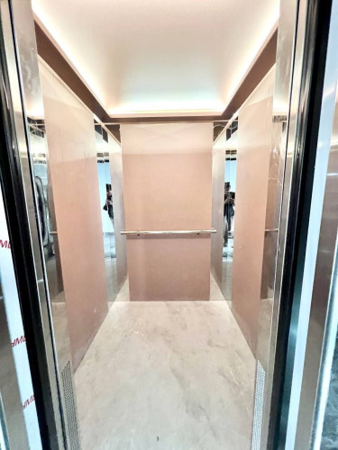 🏨出租公寓楼,62间卧室,一楼：大厅• 1-3层：大厅• 4-10层