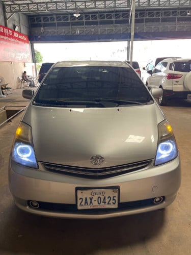 🚔 ឃ្លាំងលក់រថយន្ត សេម អូតូ ខា💰មានសេវាកម្មបង់រំលស់100% បង់120$-250$🚗Toyota  Prius 2006 full option