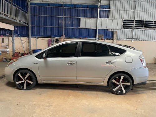 🚔 ឃ្លាំងលក់រថយន្ត សេម អូតូ ខា💰មានសេវាកម្មបង់រំលស់100% បង់120$-250$🚗Toyota  Prius 2006 full option
