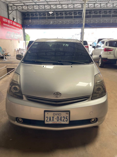 🚔 ឃ្លាំងលក់រថយន្ត សេម អូតូ ខា💰មានសេវាកម្មបង់រំលស់100% បង់120$-250$🚗Toyota  Prius 2006 full option