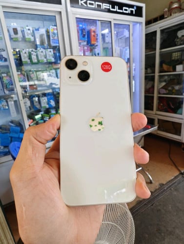 13 128G ZP ថ្ម100% ស្សុីនណែន✅