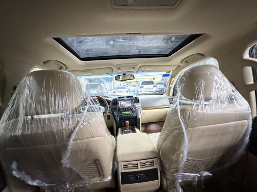 2013 Toyota Land Cruiser Full Option ទើបរៀបចំហើយ