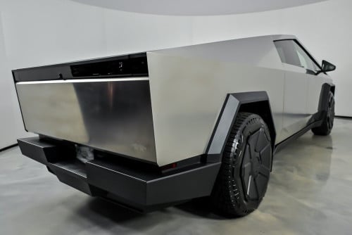 2025 Tesla Cybertruck Cyberbeast