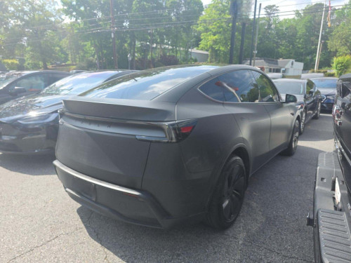 2026 Tesla Model Y Long Range