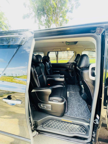 ALPHARD 010 auto 2 ពណ៌​ខ្មៅ​ក្នុង​ខ្មៅ​