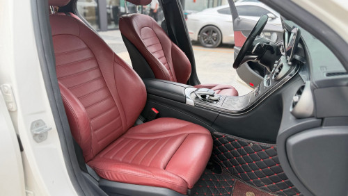 C300 AMG Night Package