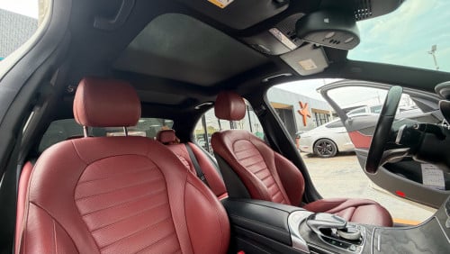 C300 AMG Night Package
