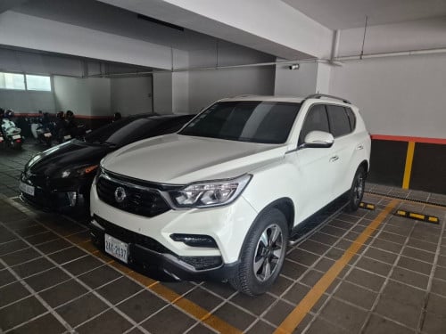 Rexton 2019
