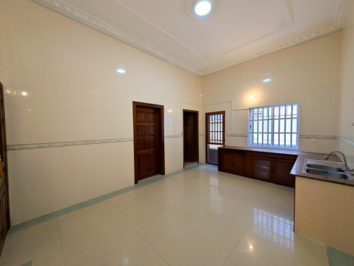 COMERCIAL VILLA FOR RENT IN PHSAR DUEM THKOV AREA