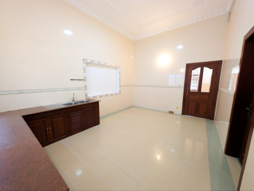 COMERCIAL VILLA FOR RENT IN PHSAR DUEM THKOV AREA