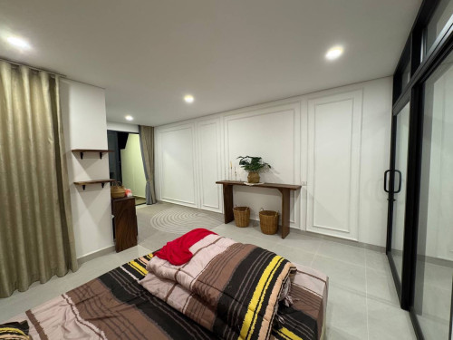 Condo Anata for rent