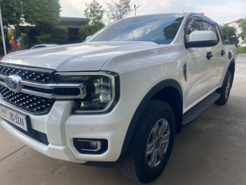 Ford Ranger XLT ទាក់បូពីឆ្នាំ2023