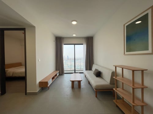 High Floor Nice Decoration 2 Bedrooms Unit for SALE in Urban Village Phase 2