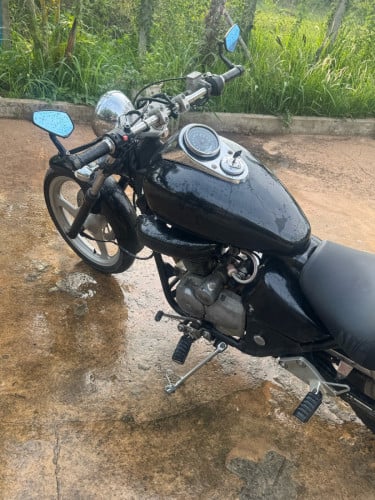 Honda phantom 200cc
