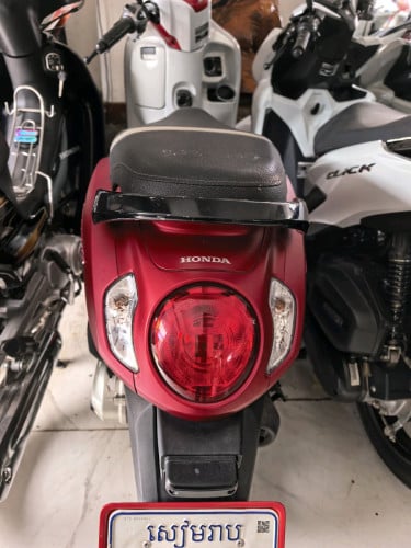 Honda Scoopy 2024 Smart Key ខ្ចីណាស់