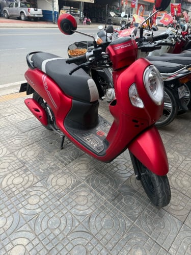 Honda scoopy i
