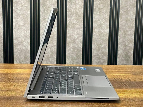 HP ZBook Firefly 14 G8