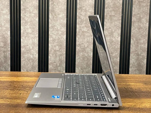 HP ZBook Firefly 14 G8
