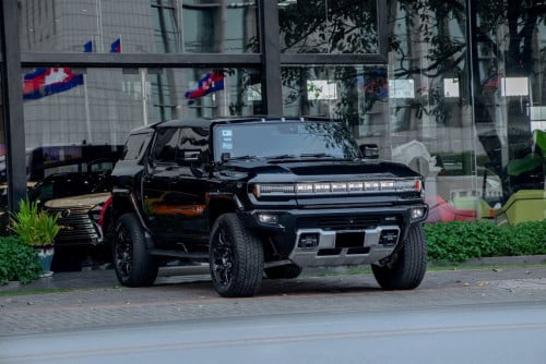 HUMMER 2024 EV
