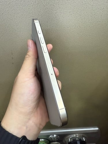 iPhone 16pro 128GB