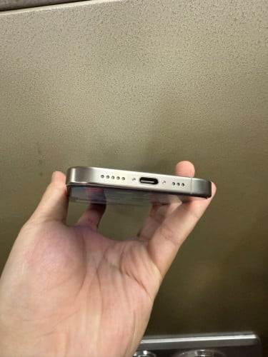 iPhone 16pro 128GB