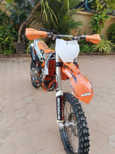 KTM 350